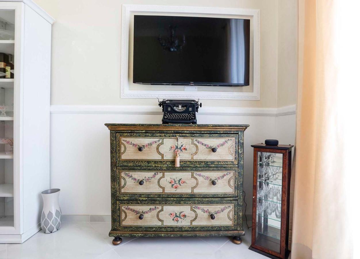 Casa Lili Roma, Bed And Breakfast Bagian luar foto